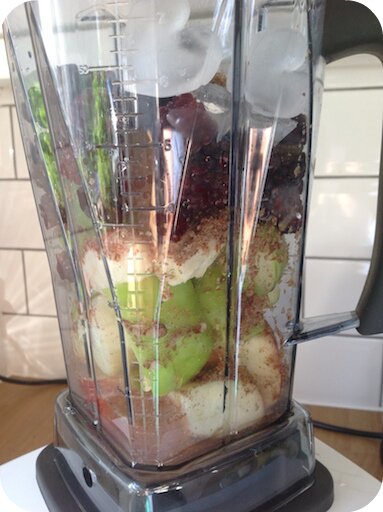 blackberry-and-apple-green-smoothie-in-vitamix